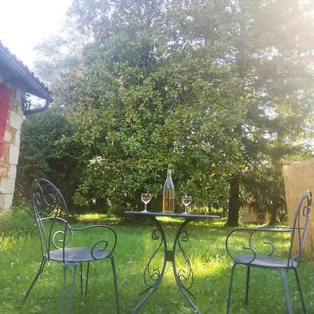Bed and Breakfast Le Rivalou Villars  Экстерьер фото